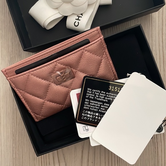 CHANEL 21A 2.55 FLAT CARD HOLDER - Picture 5 of 6